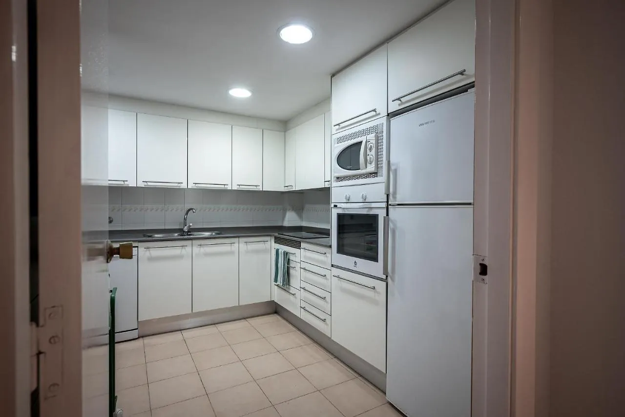 Apartment At135 Els Pins, Primera Linea, Piscina, Muy Bien Equipado Torredembarra Spain
