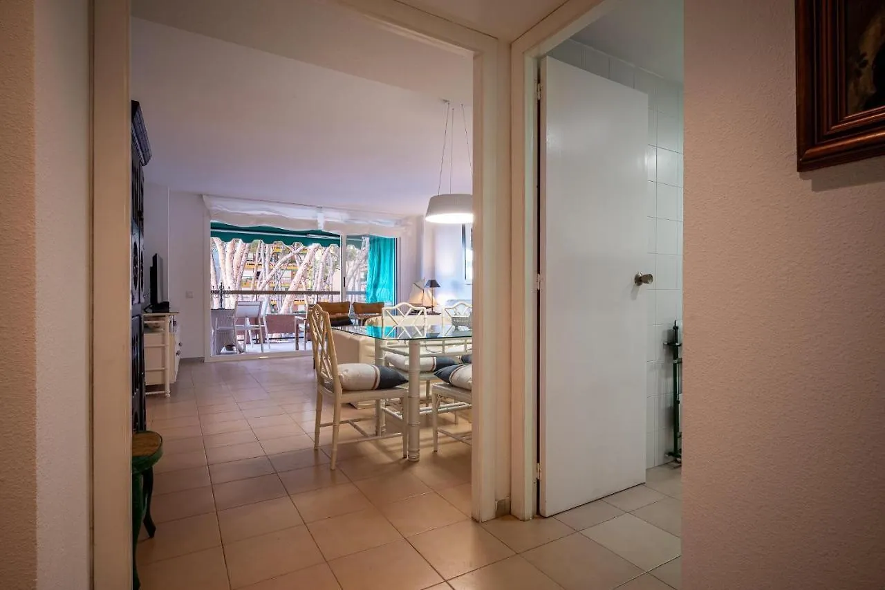 Apartment At135 Els Pins, Primera Linea, Piscina, Muy Bien Equipado Torredembarra Spain